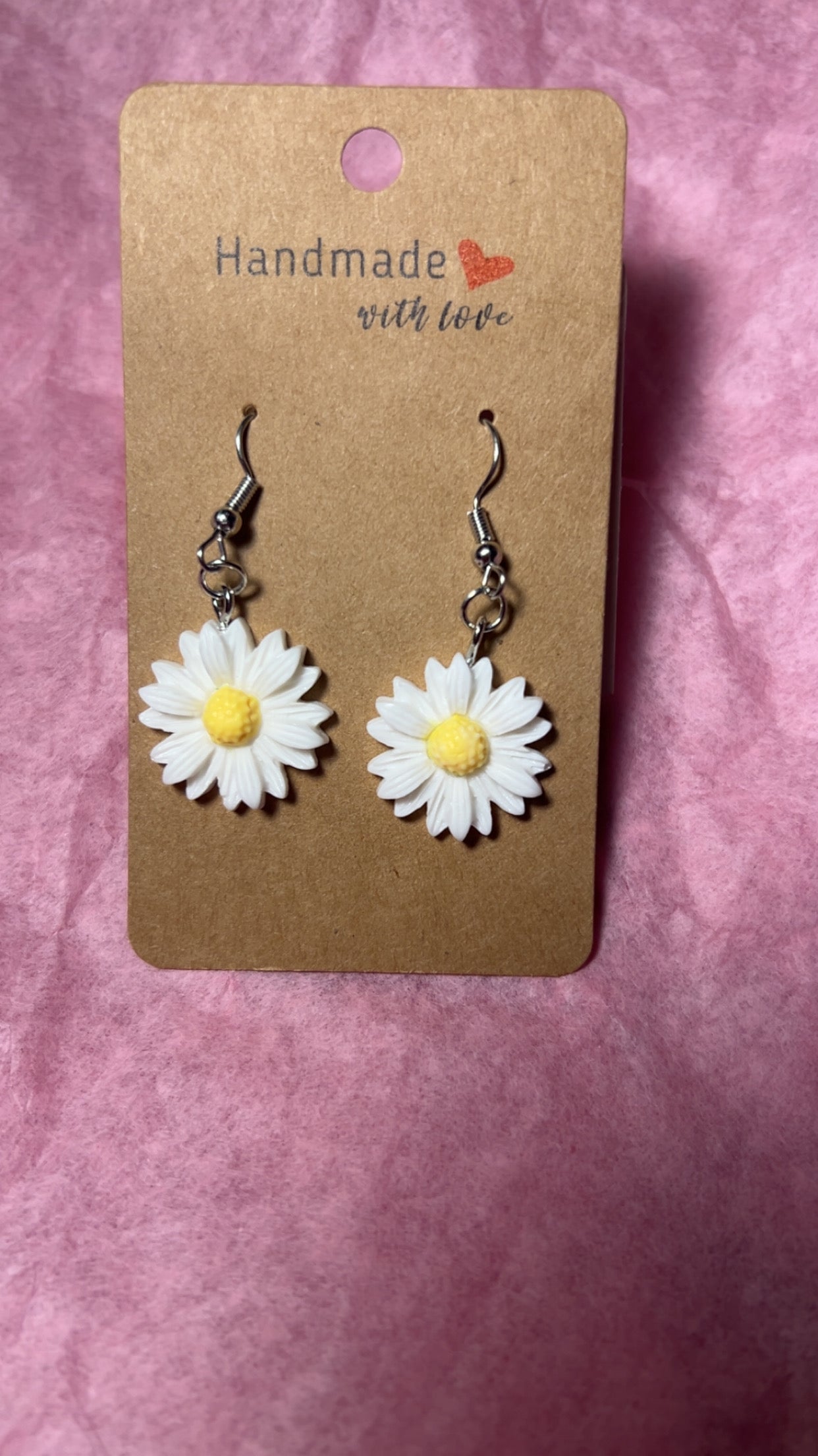Daisy Earrings 🤍