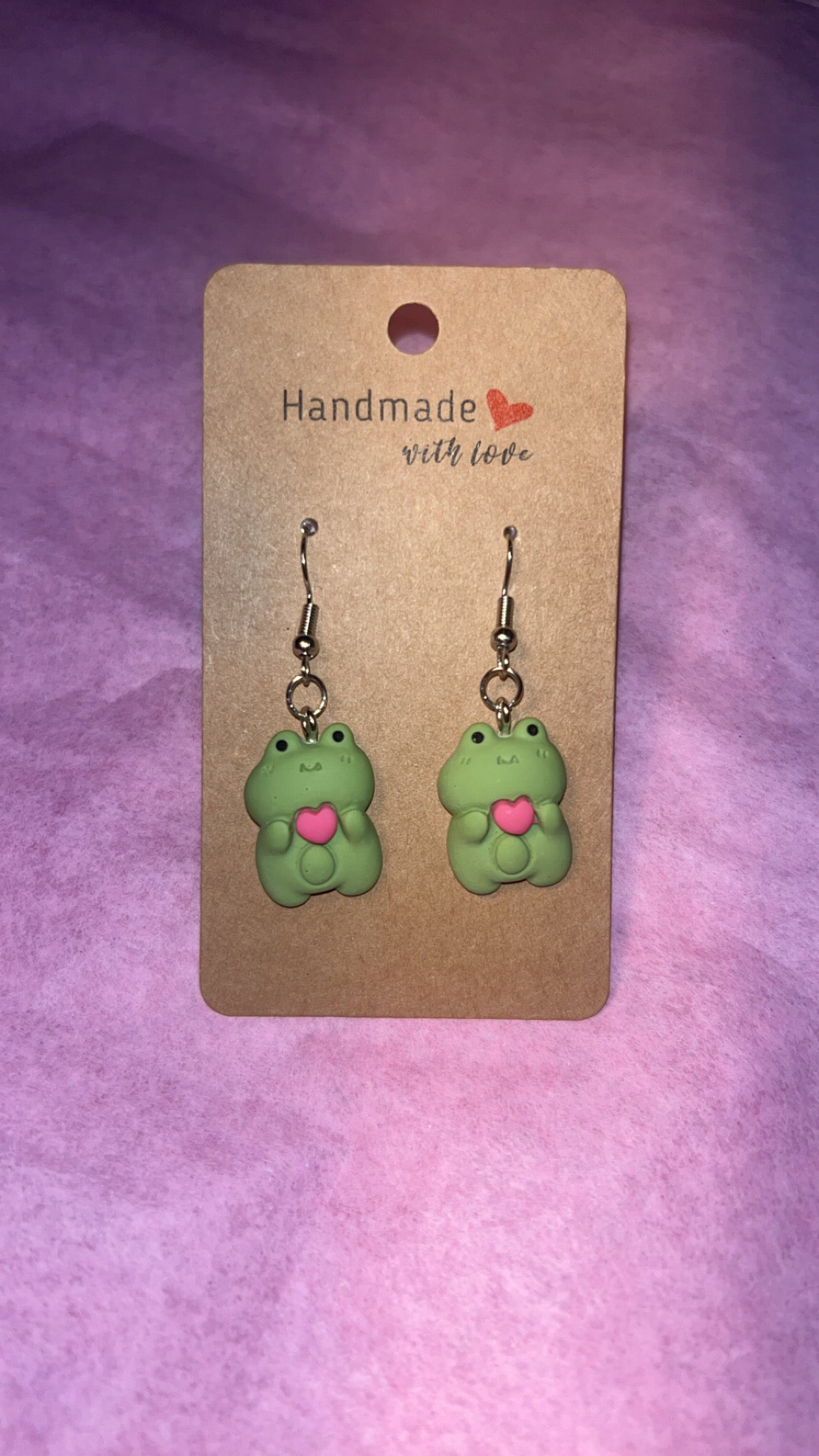 Frog Heart Earrings 🐸💗